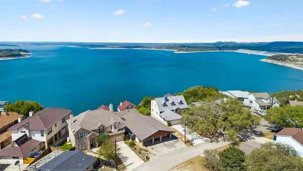382 Kings Crown, Canyon Lake, TX 78133