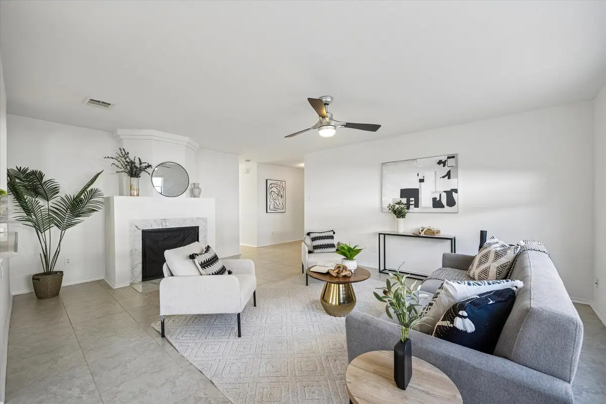 2213 Bluebonnet Dr, Round Rock, TX 78664 - Image #1