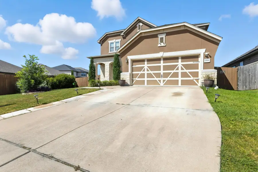 12508 Franklin D Roosevelt St, Manor, TX 78653 - Image #3