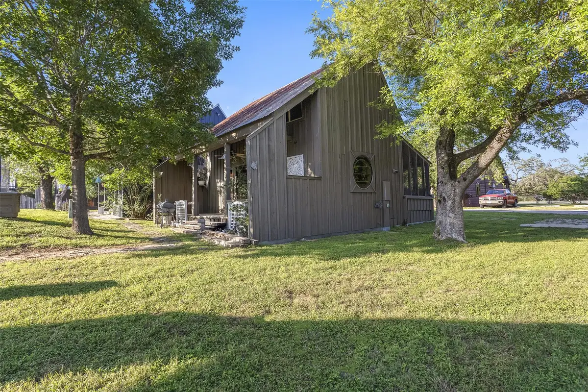 118 Topspin Cir, Spicewood, TX 78669 - #1
