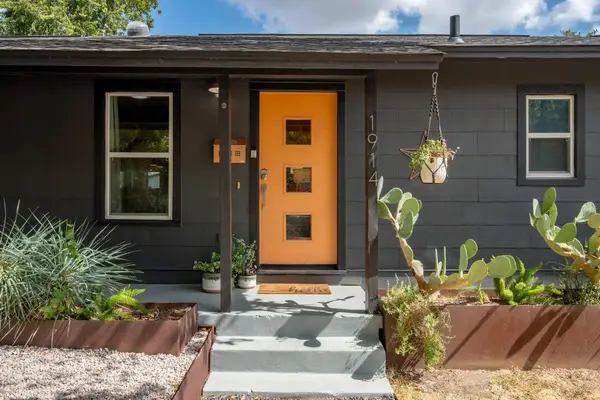 1914 Alegria Rd, Austin, TX 78757