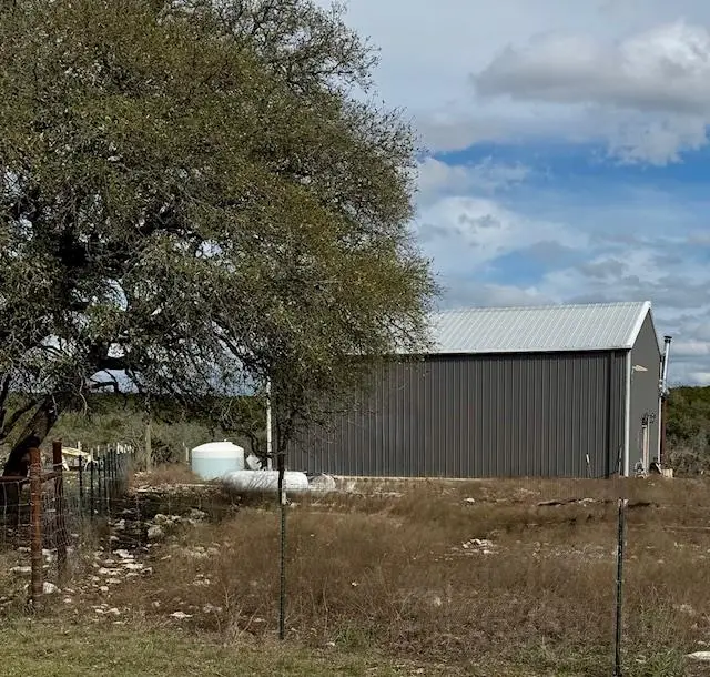 3679 Duderstadt Rd, Harper, TX 78631 - Image #3
