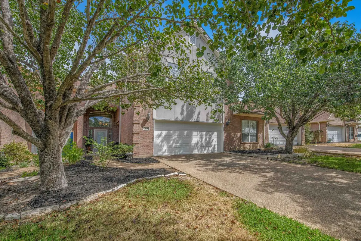 305 Chimney Hill Dr, College Station, TX 77840 - #1