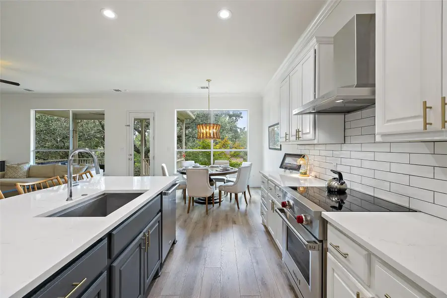 300 Errol Dr, Spicewood, TX 78669 - #2