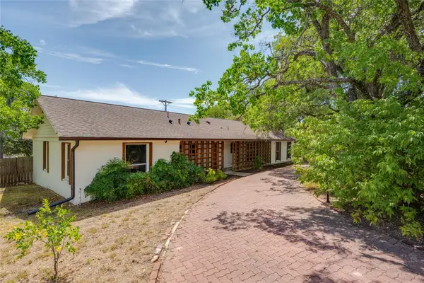 2801 Cedarview Dr #A, Austin, TX 78704