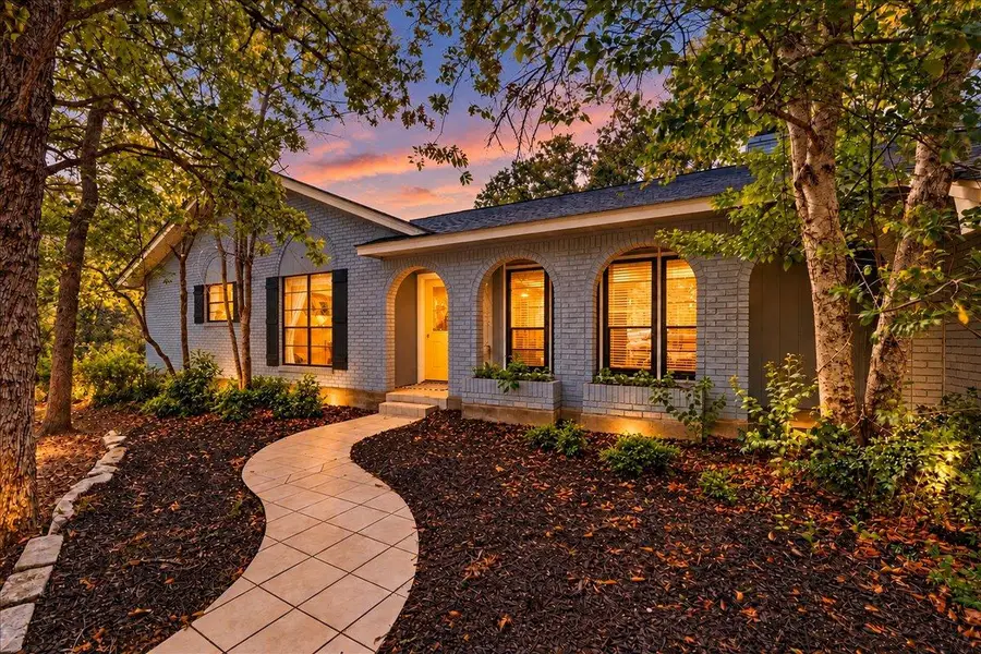 111 Post Oak Dr, Elgin, TX 78621 - #3