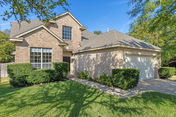 2221 Speidel Dr, Pflugerville, TX 78660