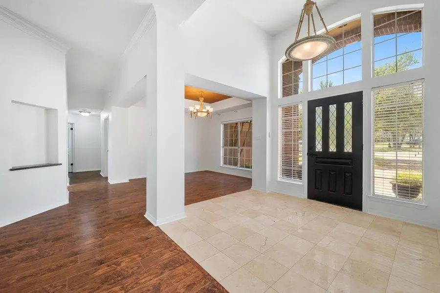 209 El Rio Dr, Lakeway, TX 78734 - #2