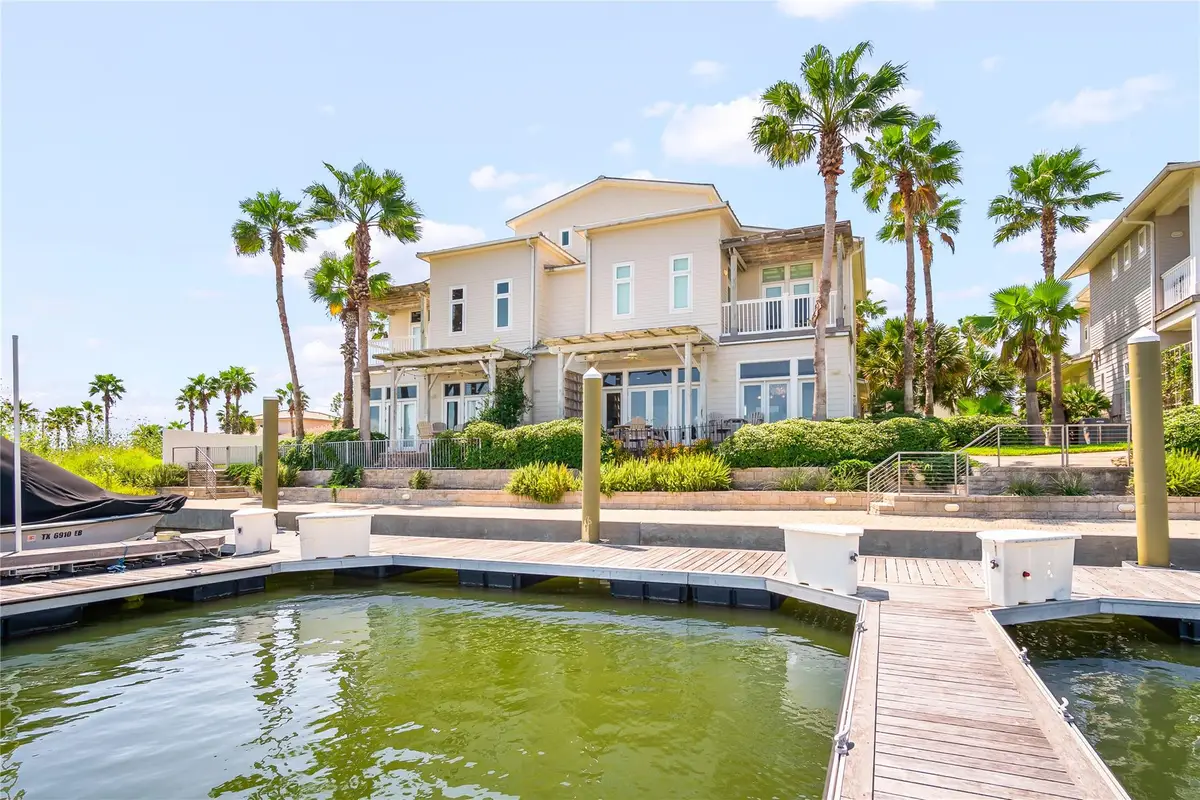 3700 Island Moorings Pkwy #20, Port Aransas, TX 78373 - #1