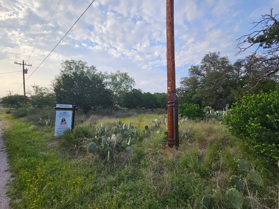 PID 17063 Sweetbriar Dr, Granite Shoals, TX 78654 - #3