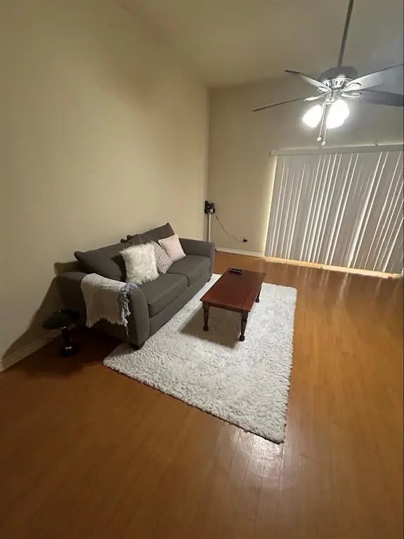 1908 San Antonio St #303, Austin, TX 78705 - #3