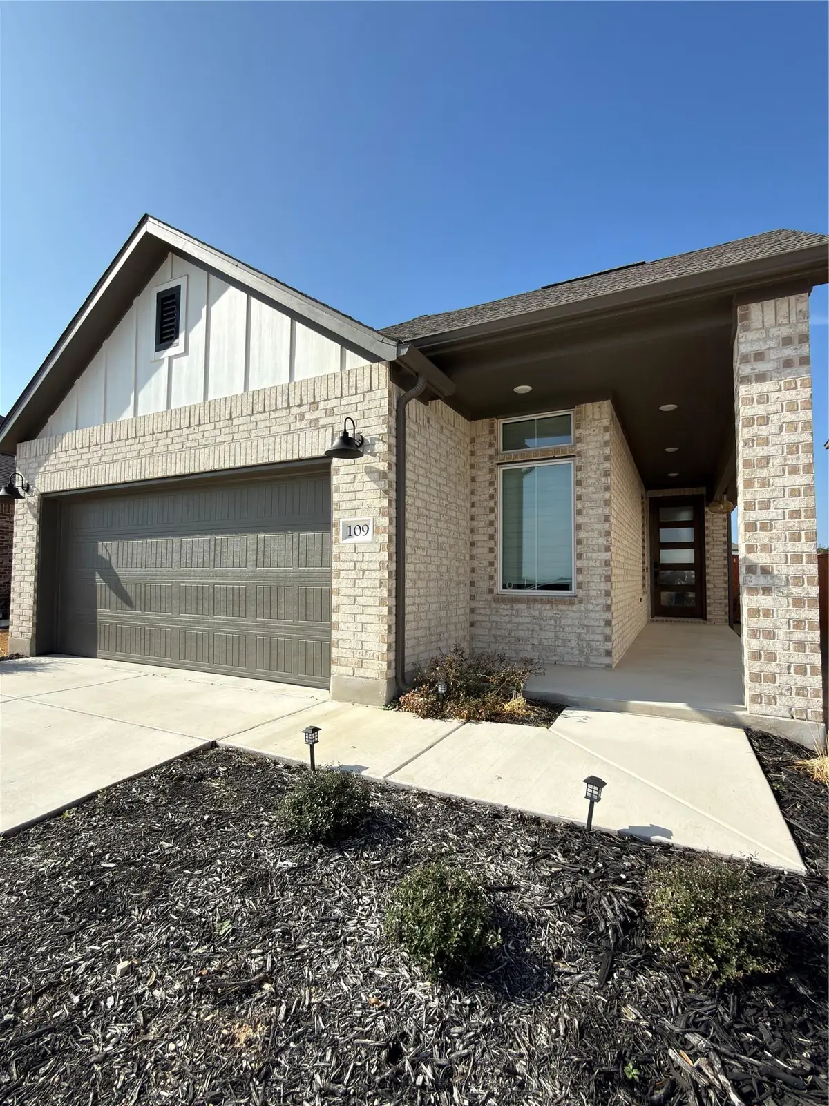 109 High Valley Dr, Liberty Hill, TX 78642 - #1