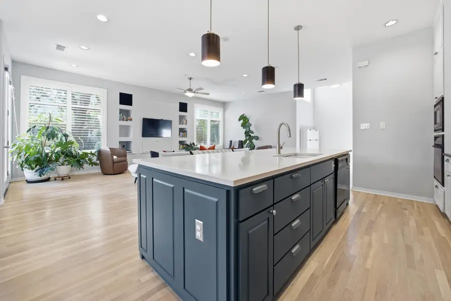 406 Hazeltine Dr, Lakeway, TX 78734 - #3