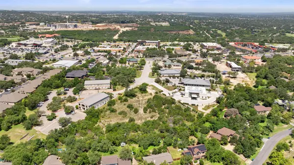 8 Lakeway Centre Ct, Lakeway, TX 78734