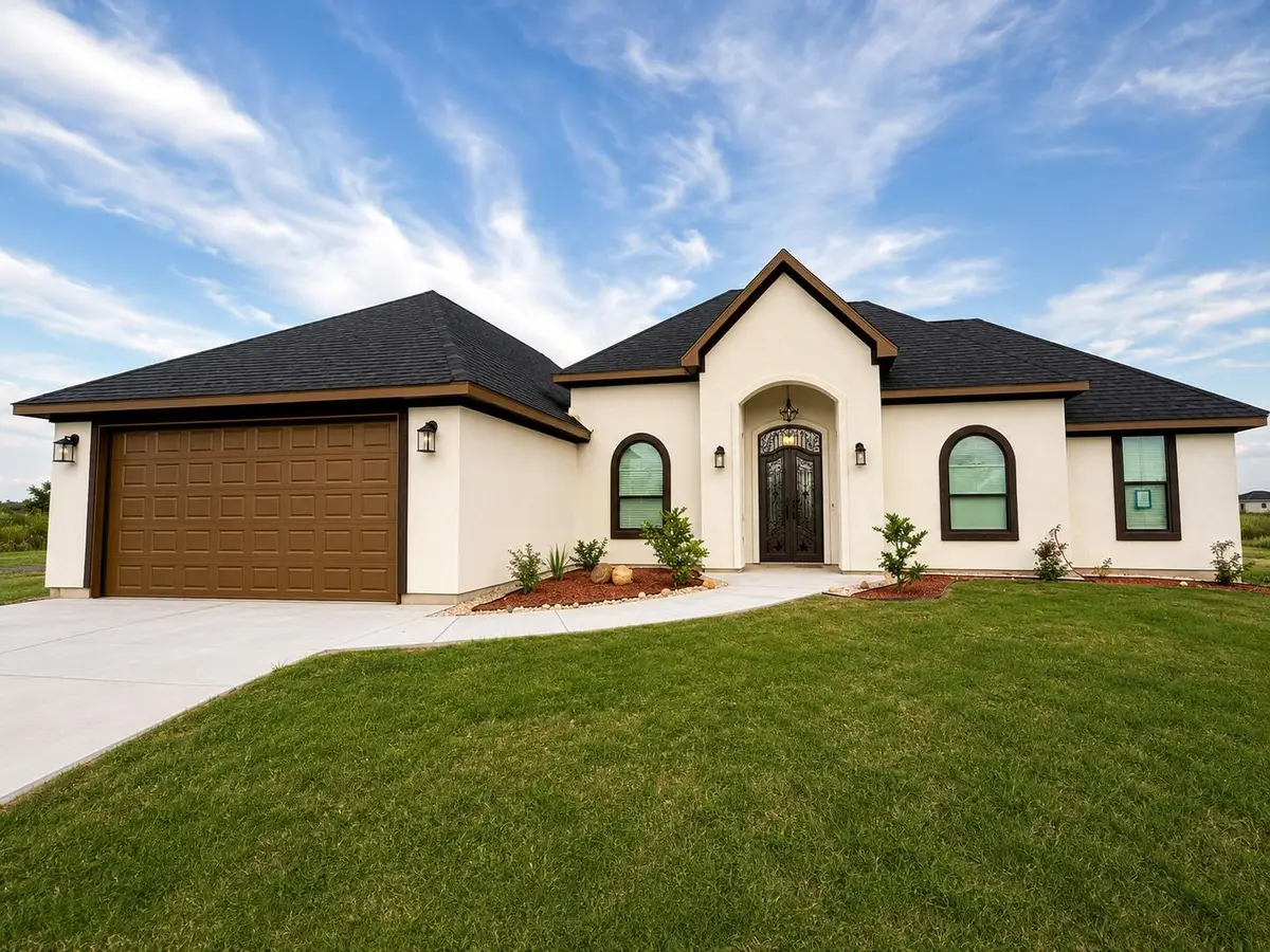 488 County Road 468, Elgin, TX 78621 - #1