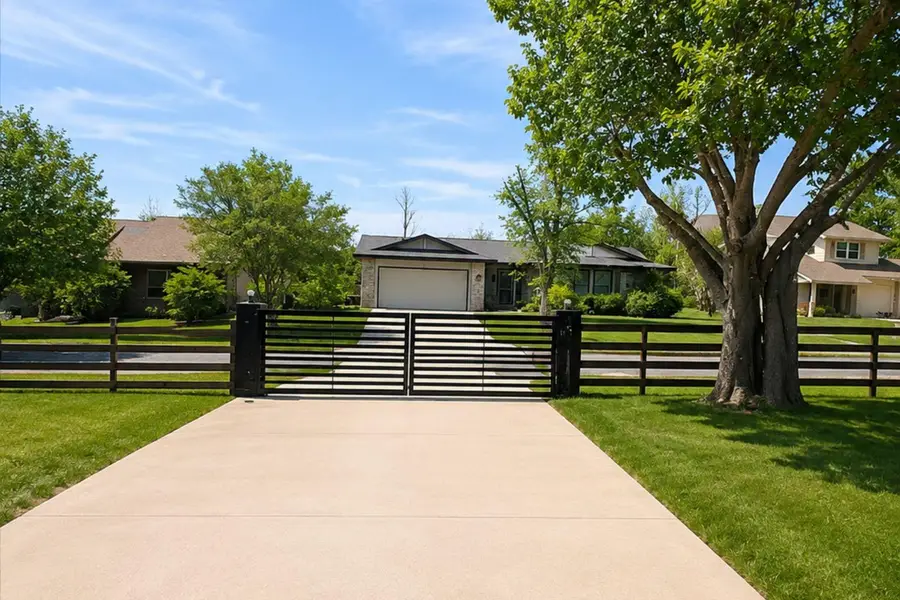 606 Hill Cv, Round Rock, TX 78681 - #2