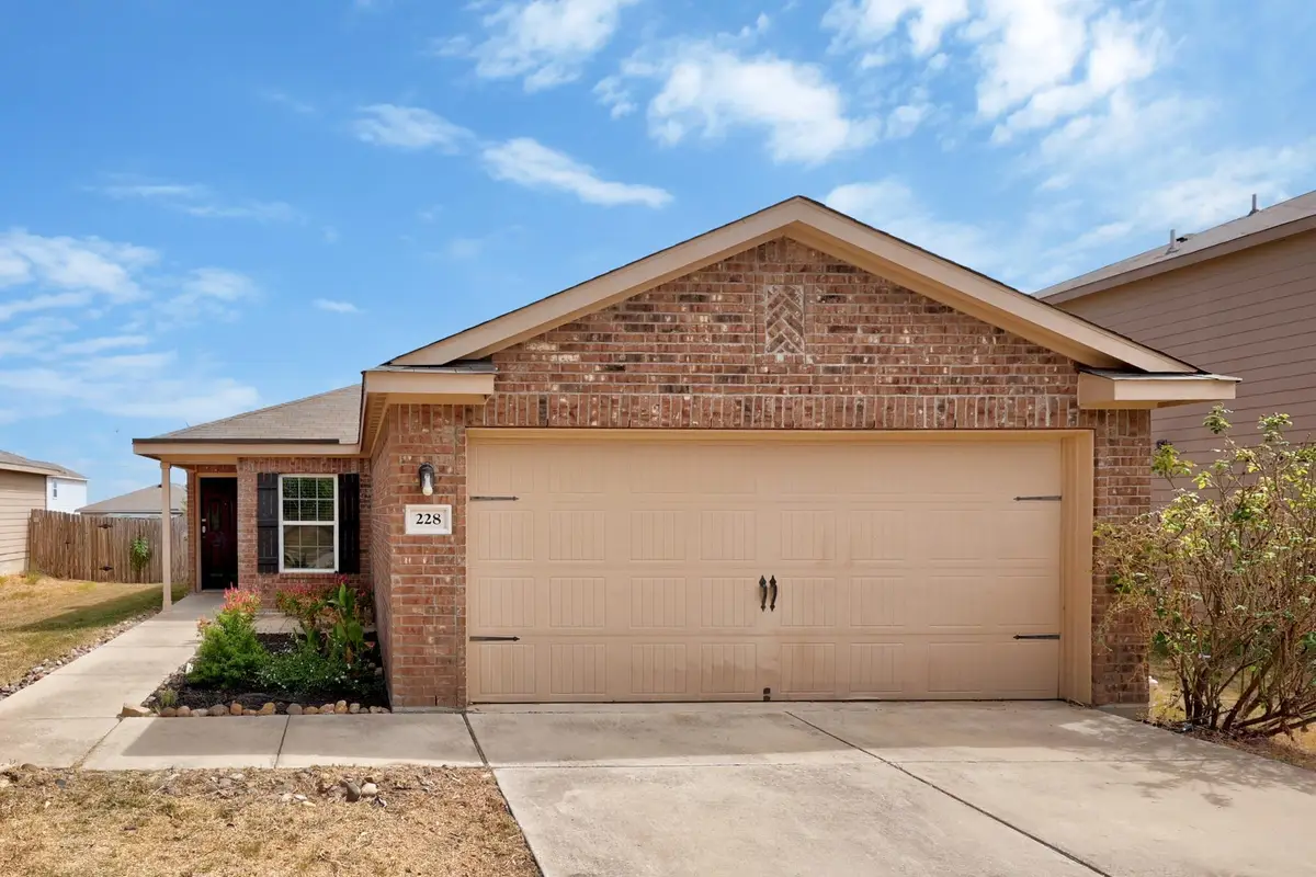 228 Millers Loop, Jarrell, TX 76537 - #1