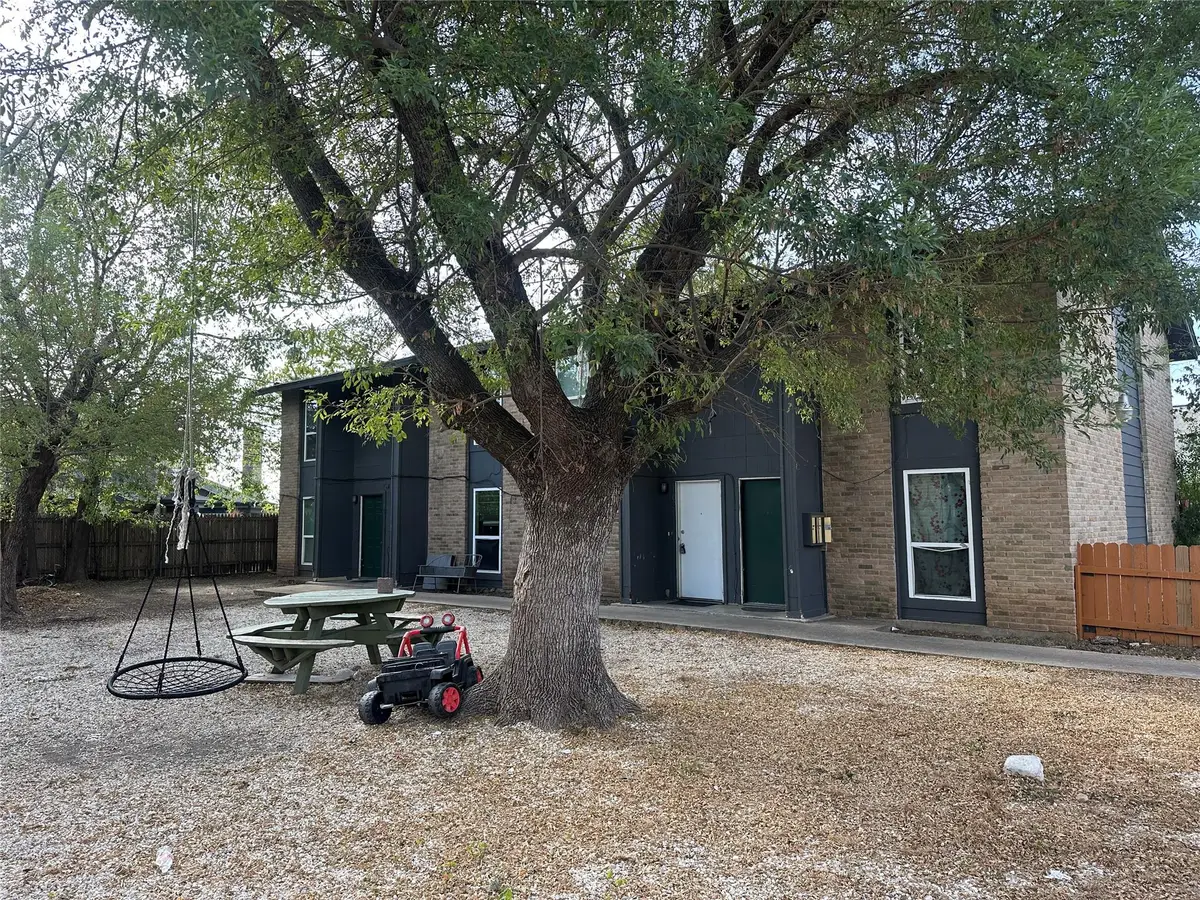 8611 Putnam Dr, Austin, TX 78757 - Image #1