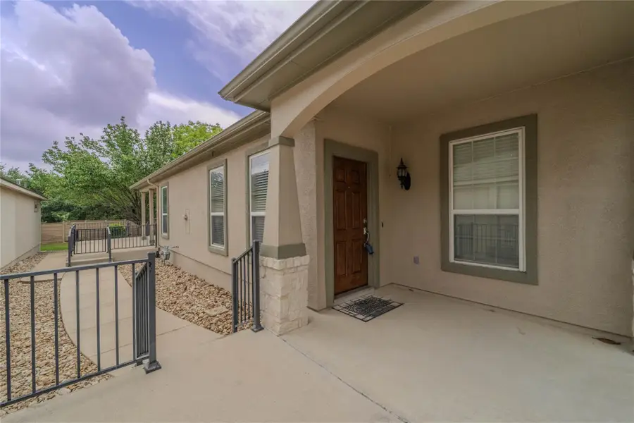 122 Granite Peak Cv, Georgetown, TX 78633 - #2