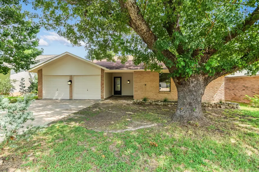 12006 Swallow Dr, Austin, TX 78750 - #2