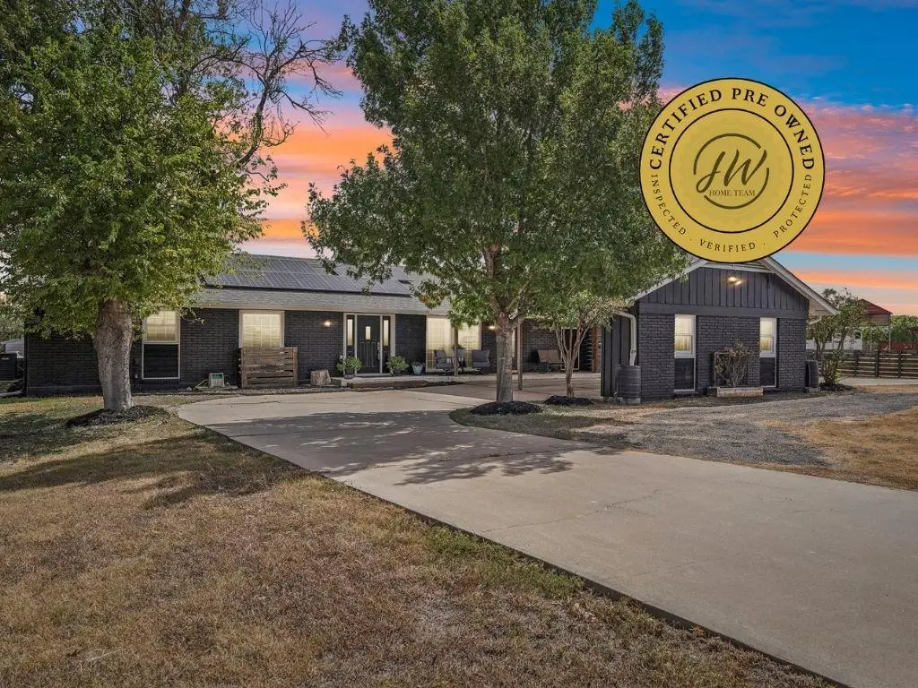 140 Family Cir, Hutto, TX 78634 - #1