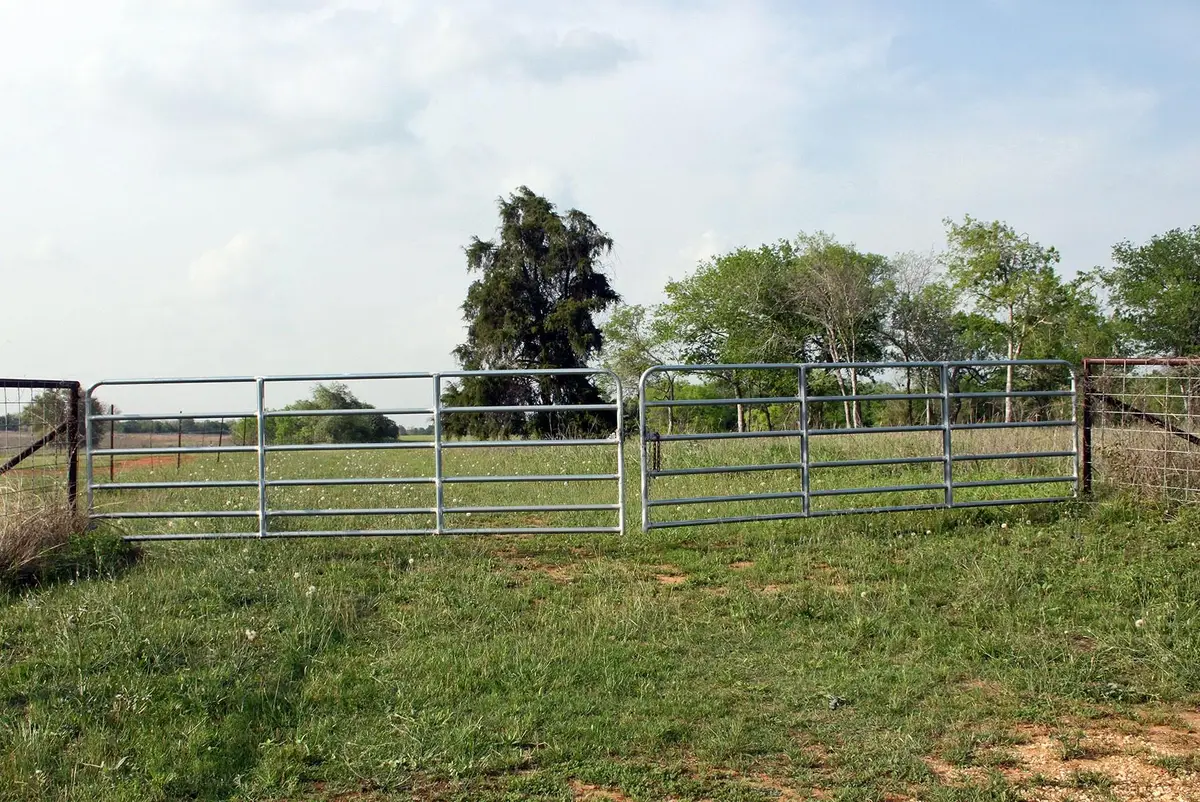 3223 Old Kelley Rd, Lockhart, TX 78644 - Image #1