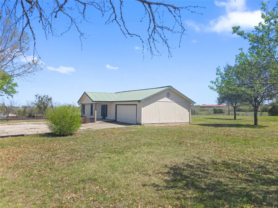 8819 Saddle Cir, Buda, TX 78610 - Image #2
