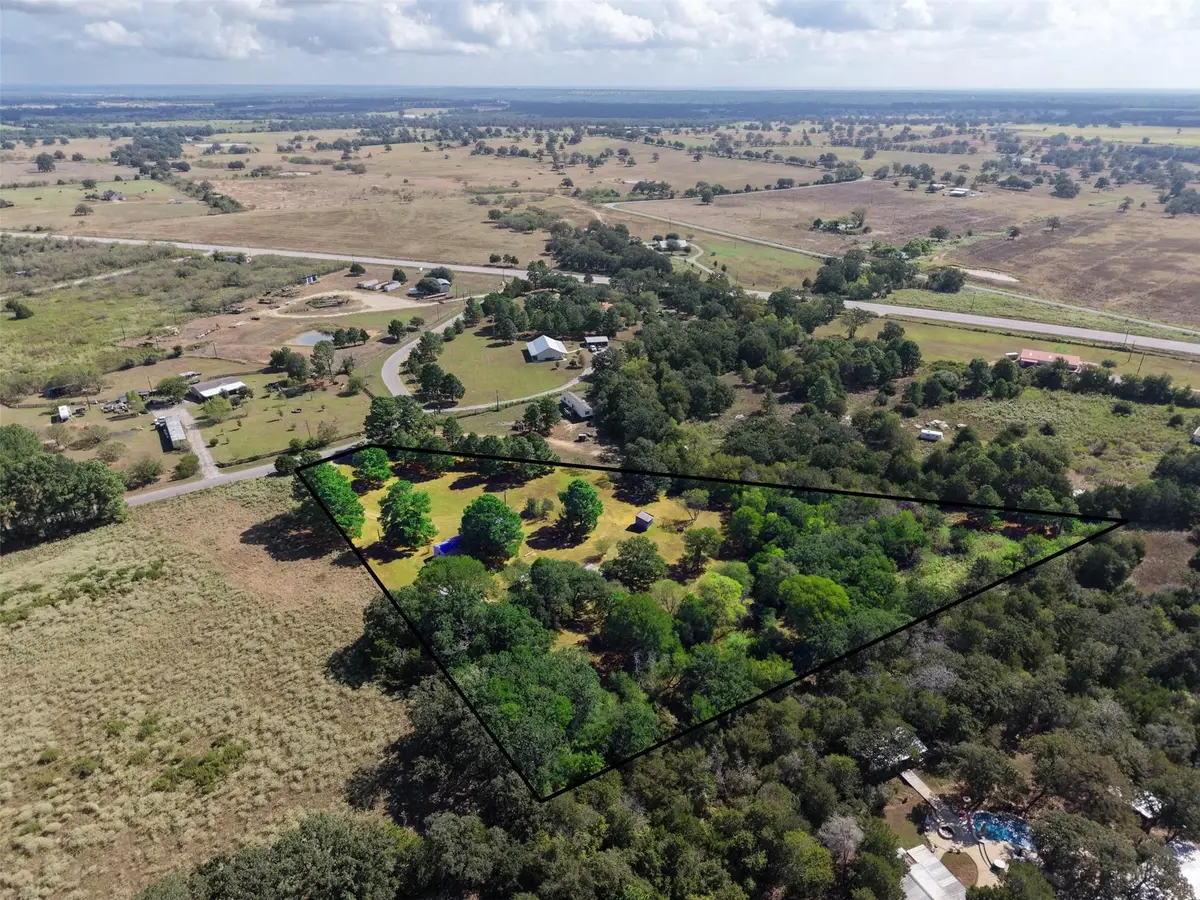 133 Pine Valley Loop, Smithville, TX 78957 - #1