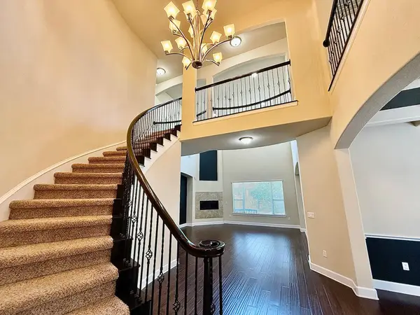 9605 Brians Path, Austin, TX 78717