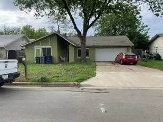5263 Meadow Creek Dr, Austin, TX 78745