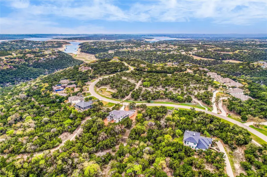 19208 Leisure Ln, Jonestown, TX 78645 - Image #3