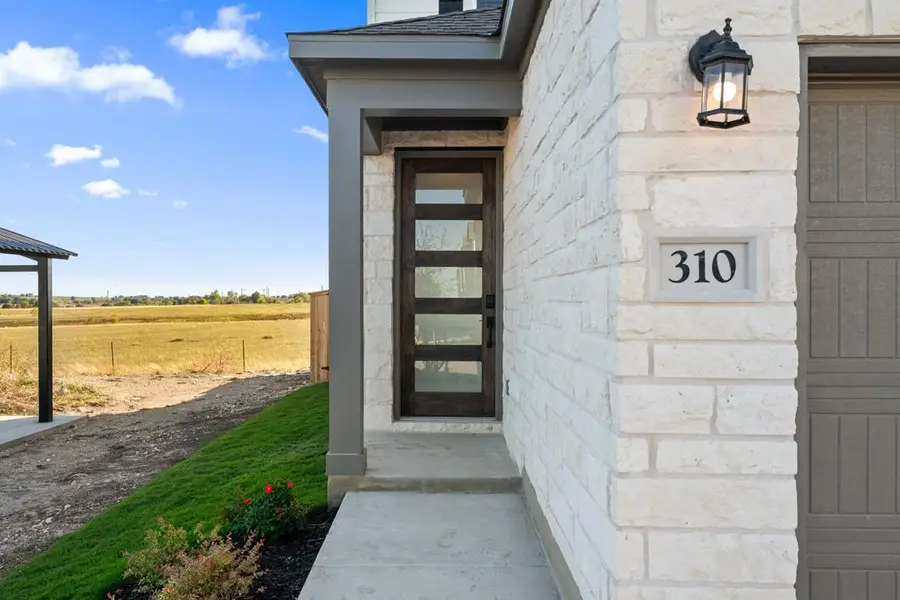 310 Emerie Way, Georgetown, TX 78626 - Image #2