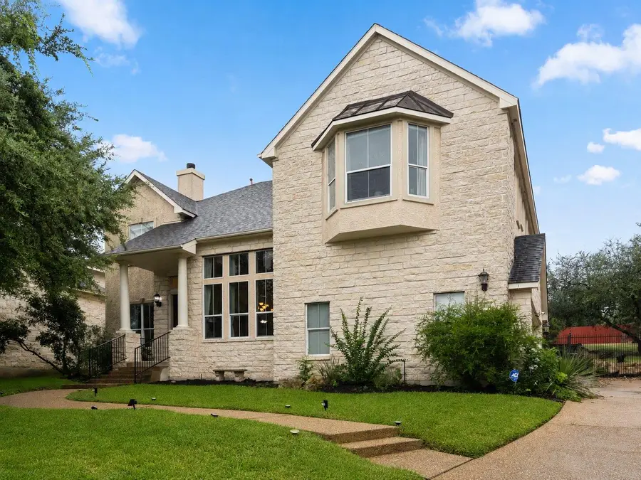 12113 Portobella Dr, Austin, TX 78732 - #2
