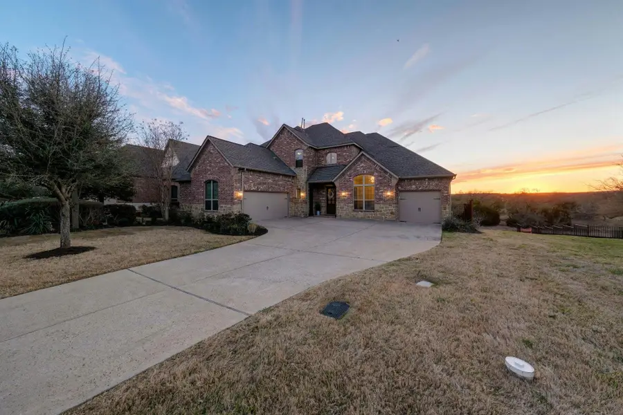 8804 Flycatcher Ct, Austin, TX 78738 - Image #2