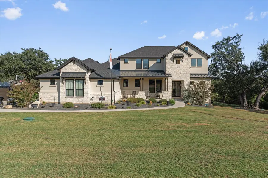 1008 Eagle Point Dr, Georgetown, TX 78628 - Image #2