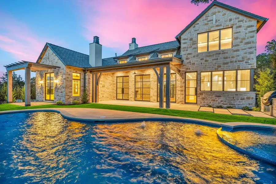 4312 Amarra Dr, Austin, TX 78735 - Image #3