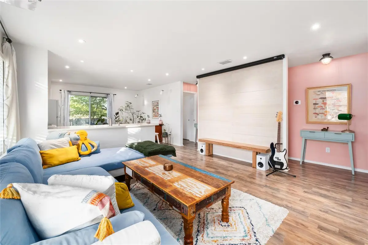 102 Woodley Rd, Leander, TX 78641 - #1