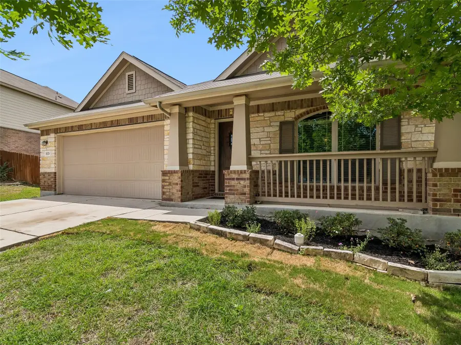 1820 Strawcove, New Braunfels, TX 78130 - #2