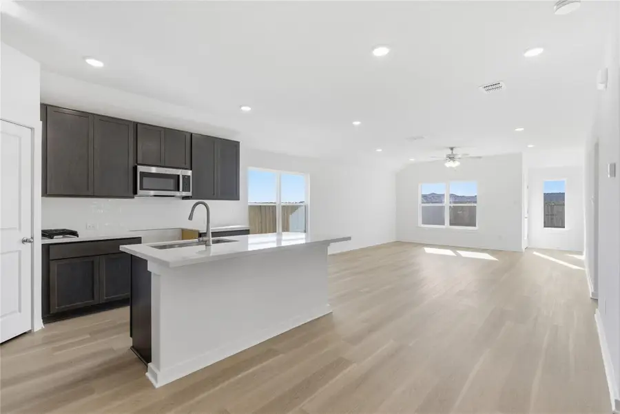 212 Hazy View Rd, San Marcos, TX 78666 - Image #3