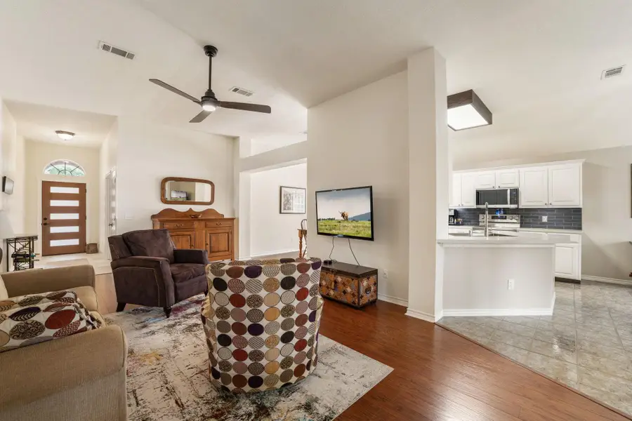 124 Village Dr, Georgetown, TX 78628 - #3