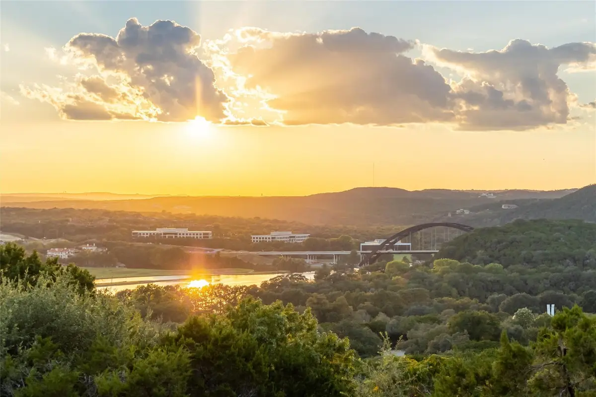 5926 N West Pl, Austin, TX 78731 - Image #1