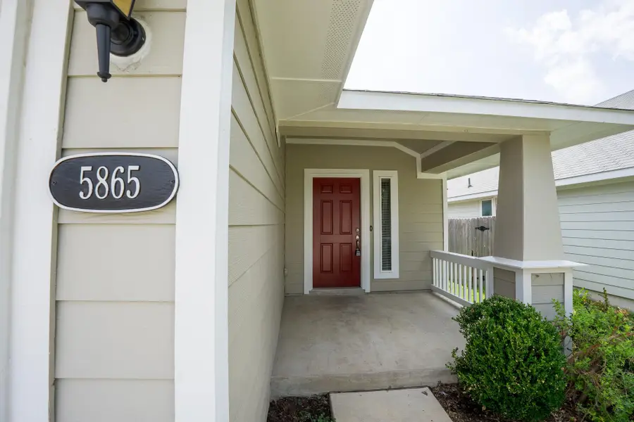5865 Urbano Bnd, Round Rock, TX 78665 - Image #3