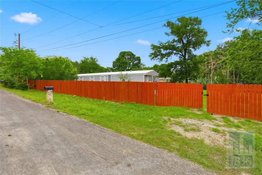 14904 Vevey Dr, Del Valle, TX 78617 - #2