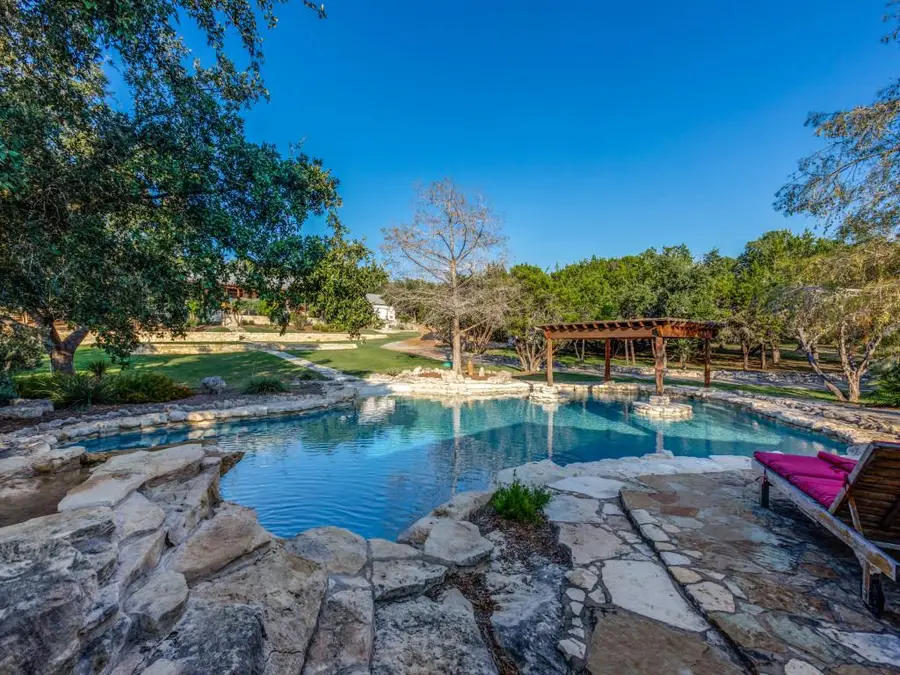 160 Wimberley Ranch Dr, Wimberley, TX 78676 - Image #2