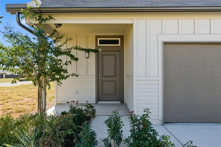 2303 Castillo Dr #64, Round Rock, TX 78664 - Image #2