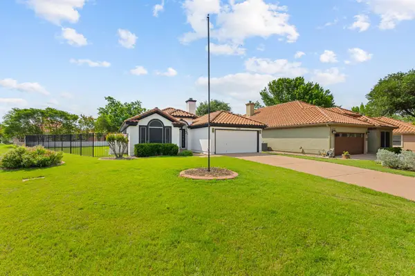 30388 Ledgemont Ln, Georgetown, TX 78628