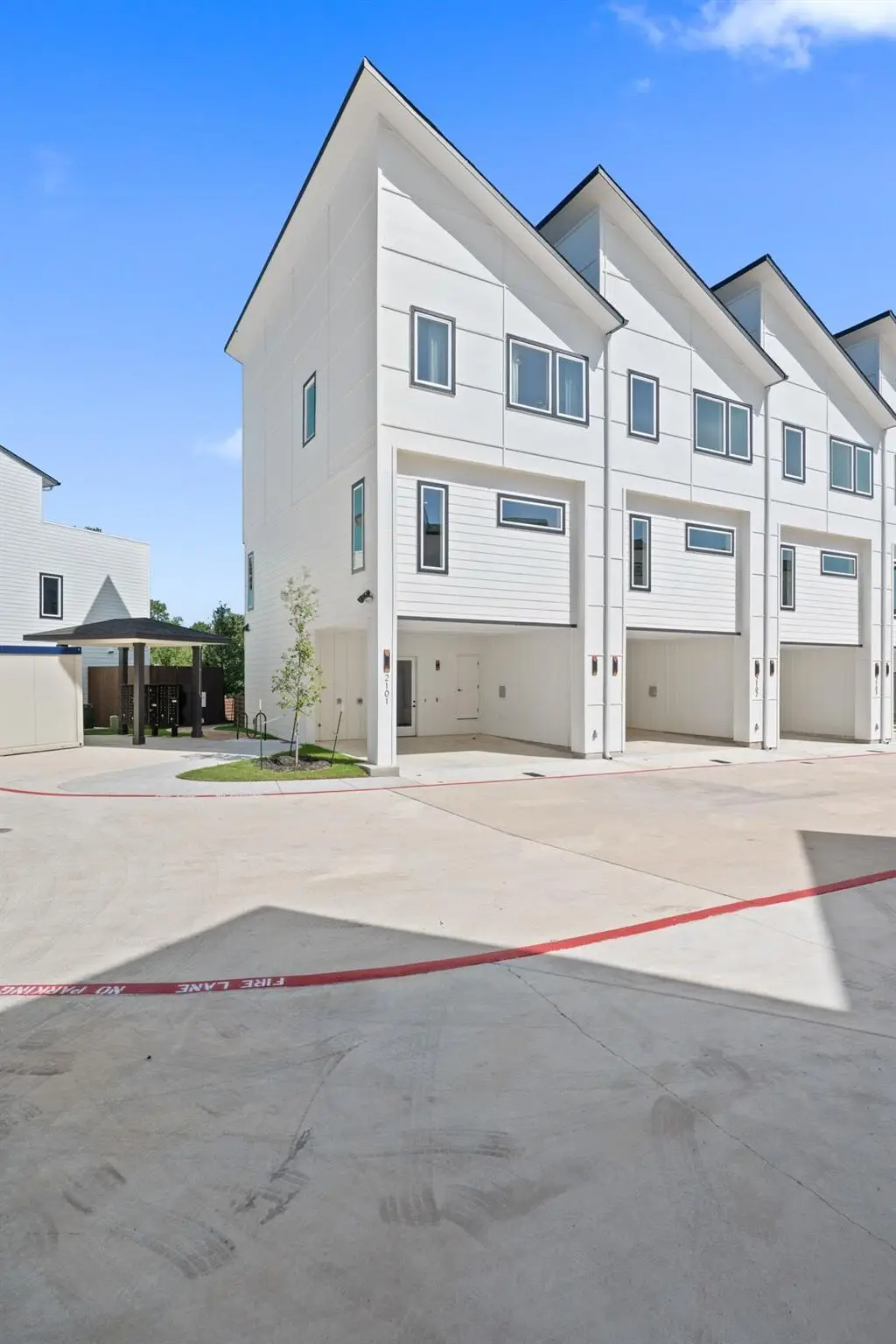 5201 E Martin Luther King Jr Blvd #7103, Austin, TX 78721 - #1