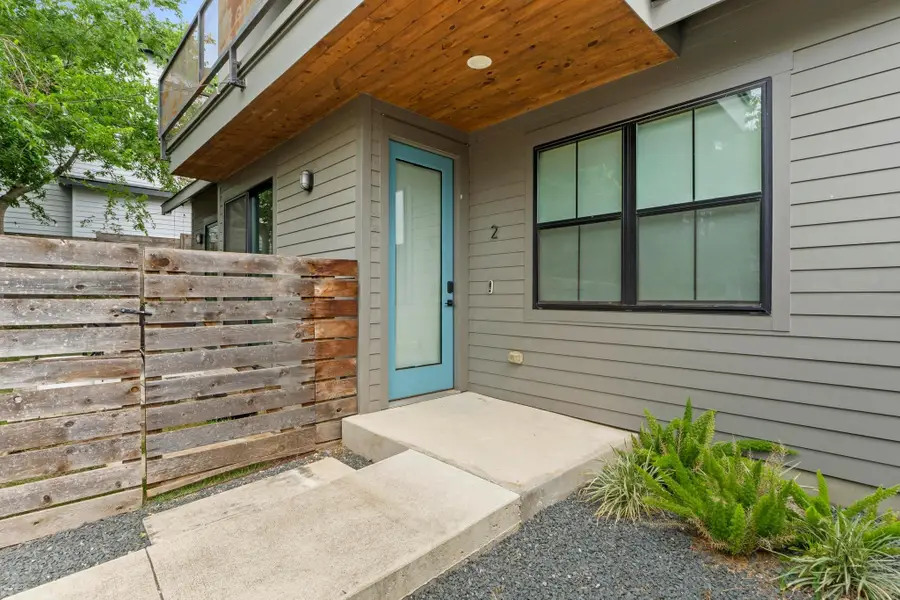 1706 Perez St #2, Austin, TX 78721 - #2