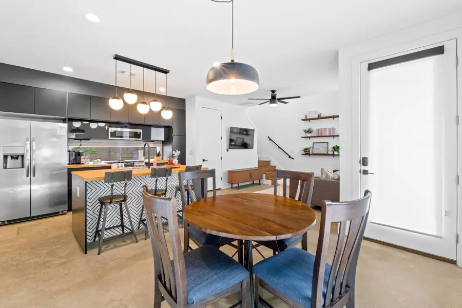 1706 Perez St #2, Austin, TX 78721 - #3
