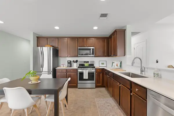 400 Fannin Ct, Georgetown, TX 78633